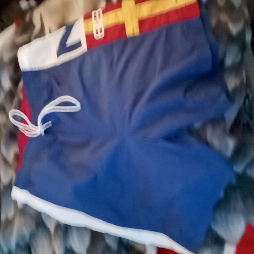 NWOT Nautica standard sustainability swim trunks